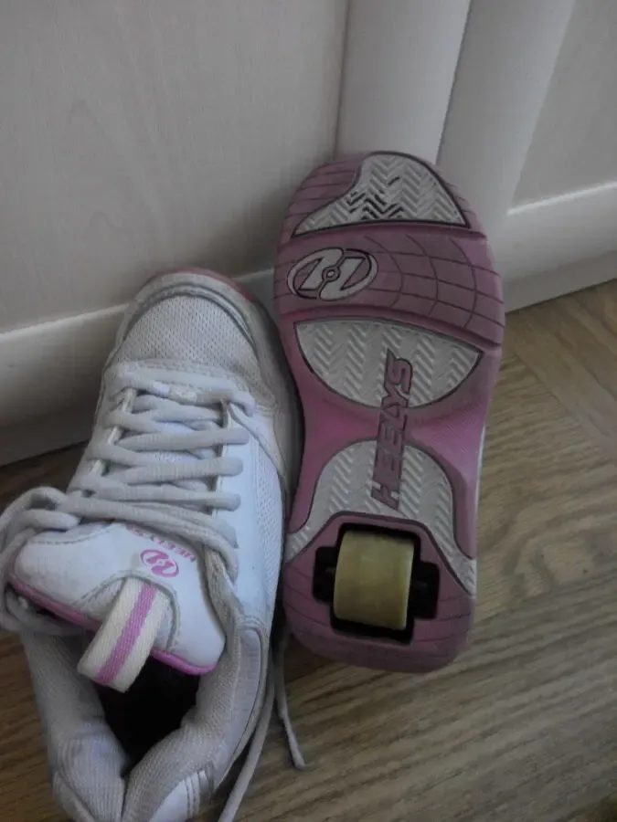 Кроссовки для девочек 3