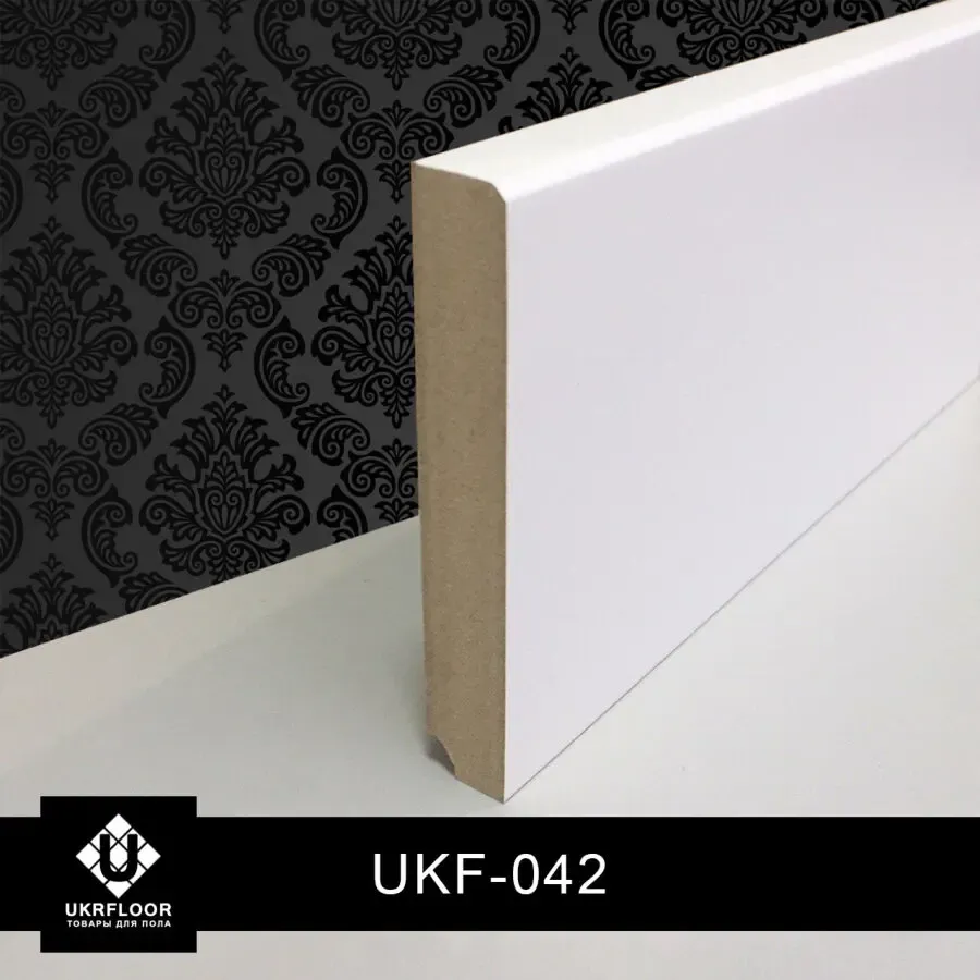 Плинтус МДФ крашеный белый 16х90мм 2