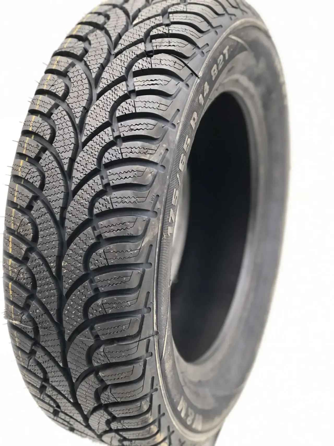 Шини 165/70 R14, 175/65 R14 резина зимова Conti Myki Poland 5