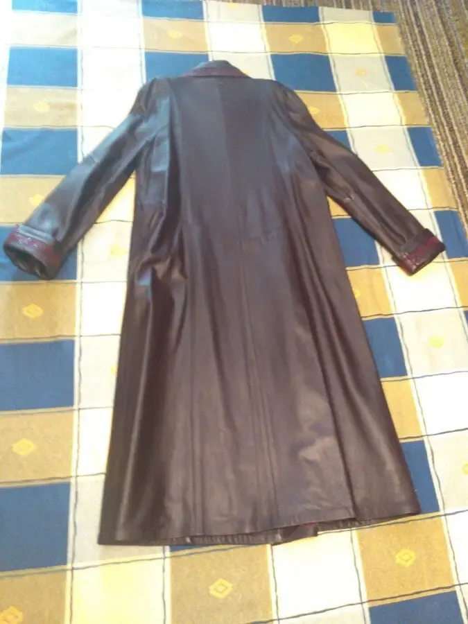 Кожаный женский плащ, р-р S 2