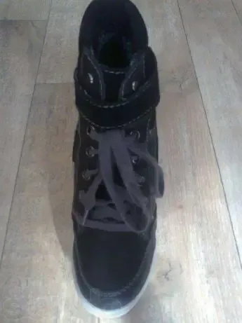 Ботинки-сникерсы