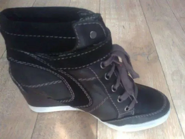 Ботинки-сникерсы 3
