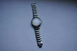 Часы Omax