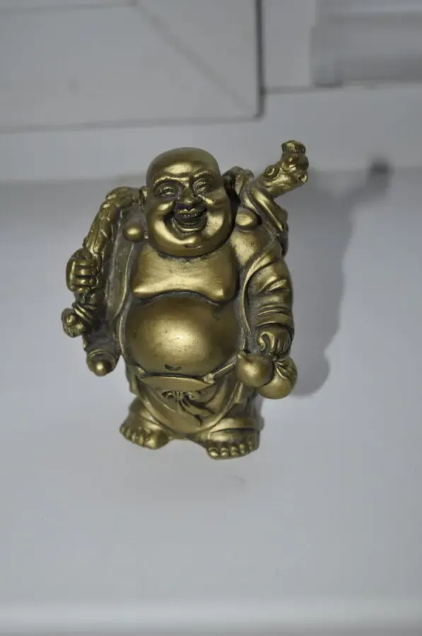 Денежная статуэтка.