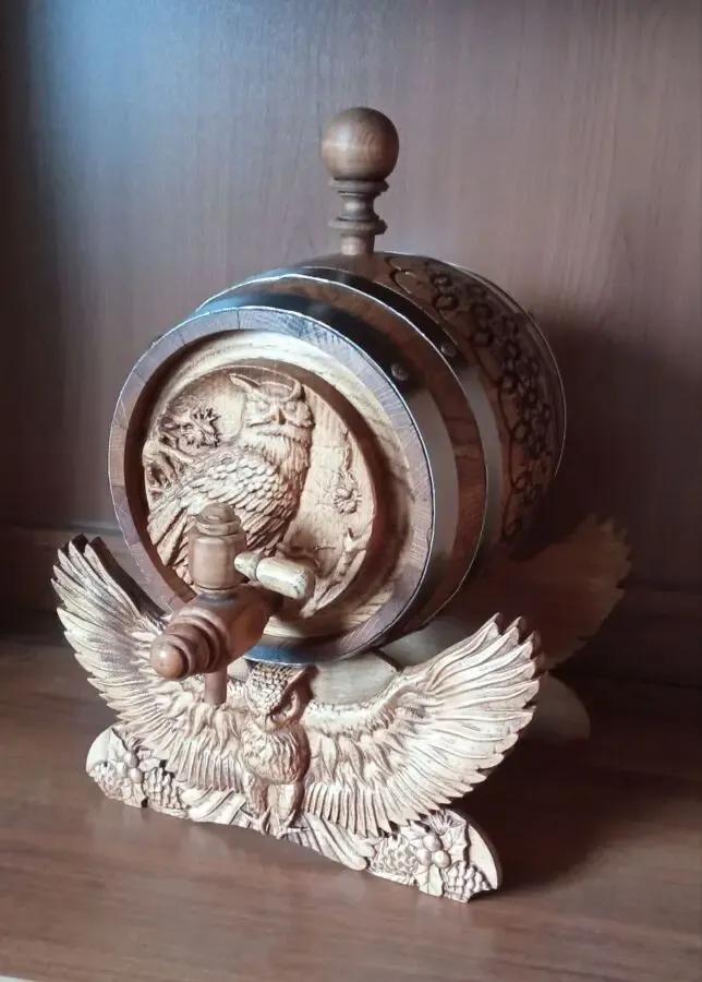 Бочка дубовая Орел,Сова,Лось,Георгий Победоносец 5л. 3