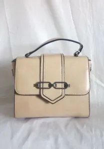 Маленький клатч портфель с пряжкой