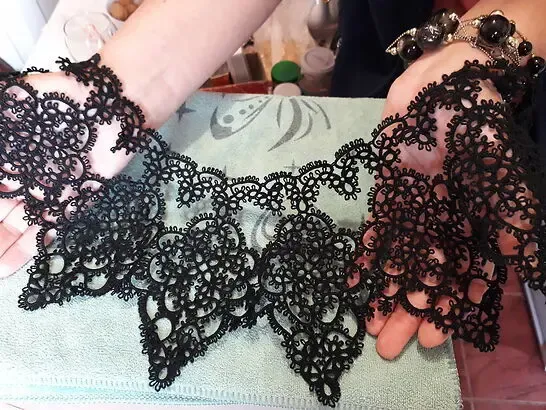 Комір мереживний *Королівський*. Техніка фріволіте. 4