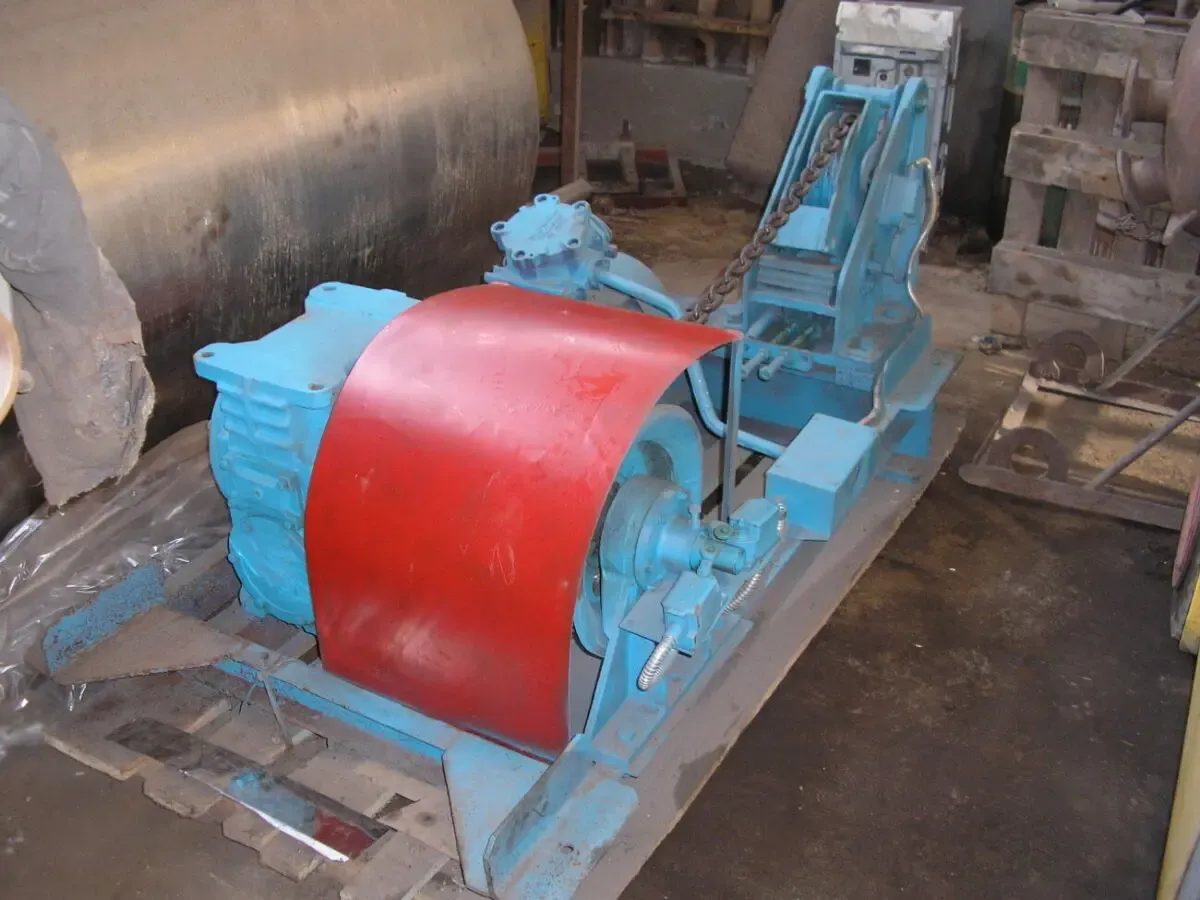 Лебідка електрична для підіймання туш ВРХ ЛМБ-1-1000. склад.зберігання