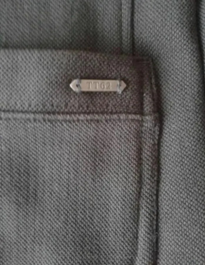 Стильный новый пиджак 