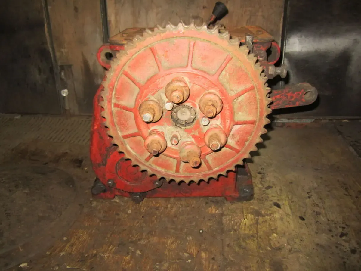 Редуктор силосного комбайна рось 6