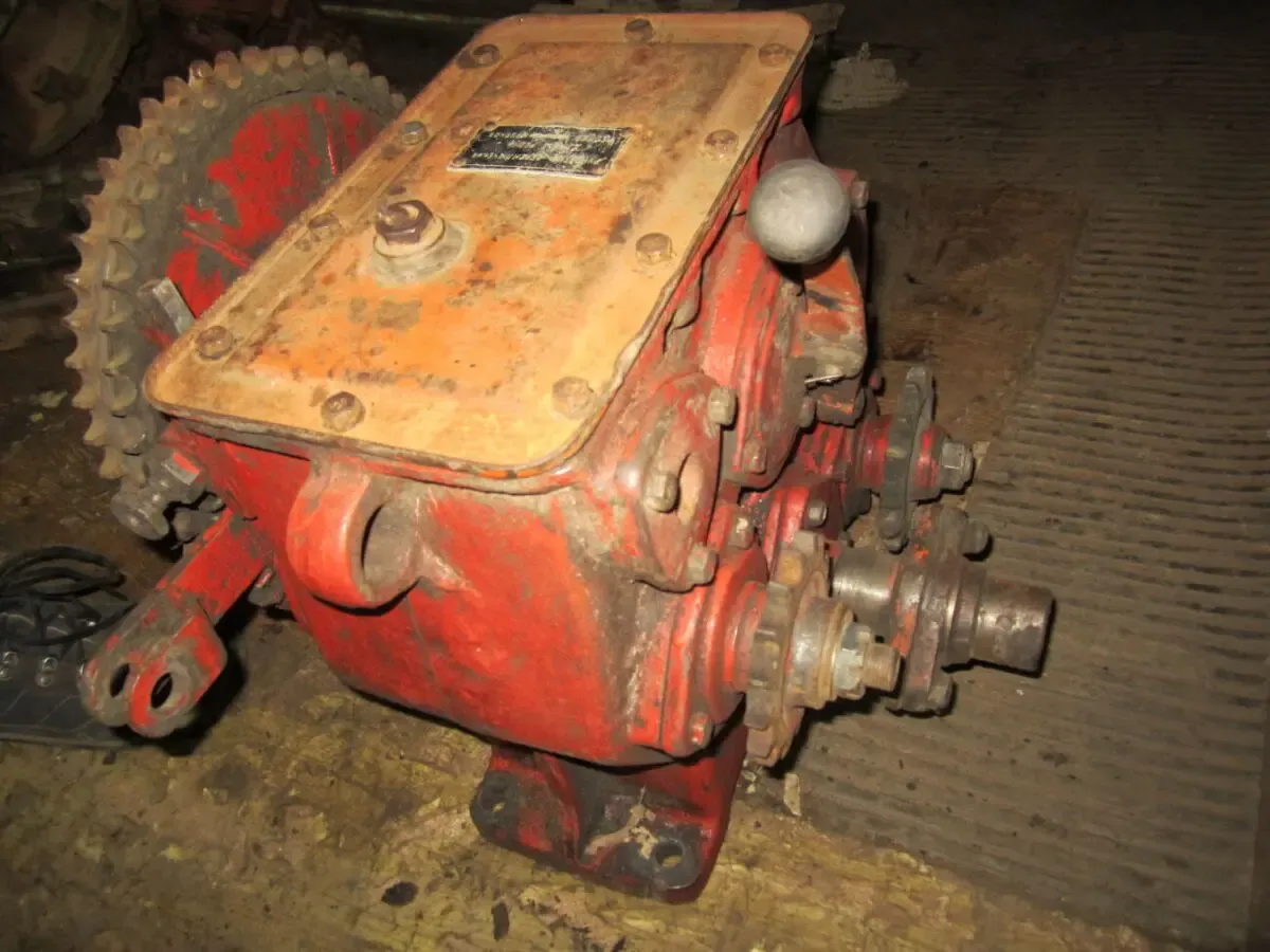 Редуктор силосного комбайна рось 7