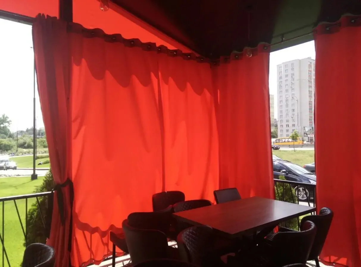 Защитные шторы для беседок 6