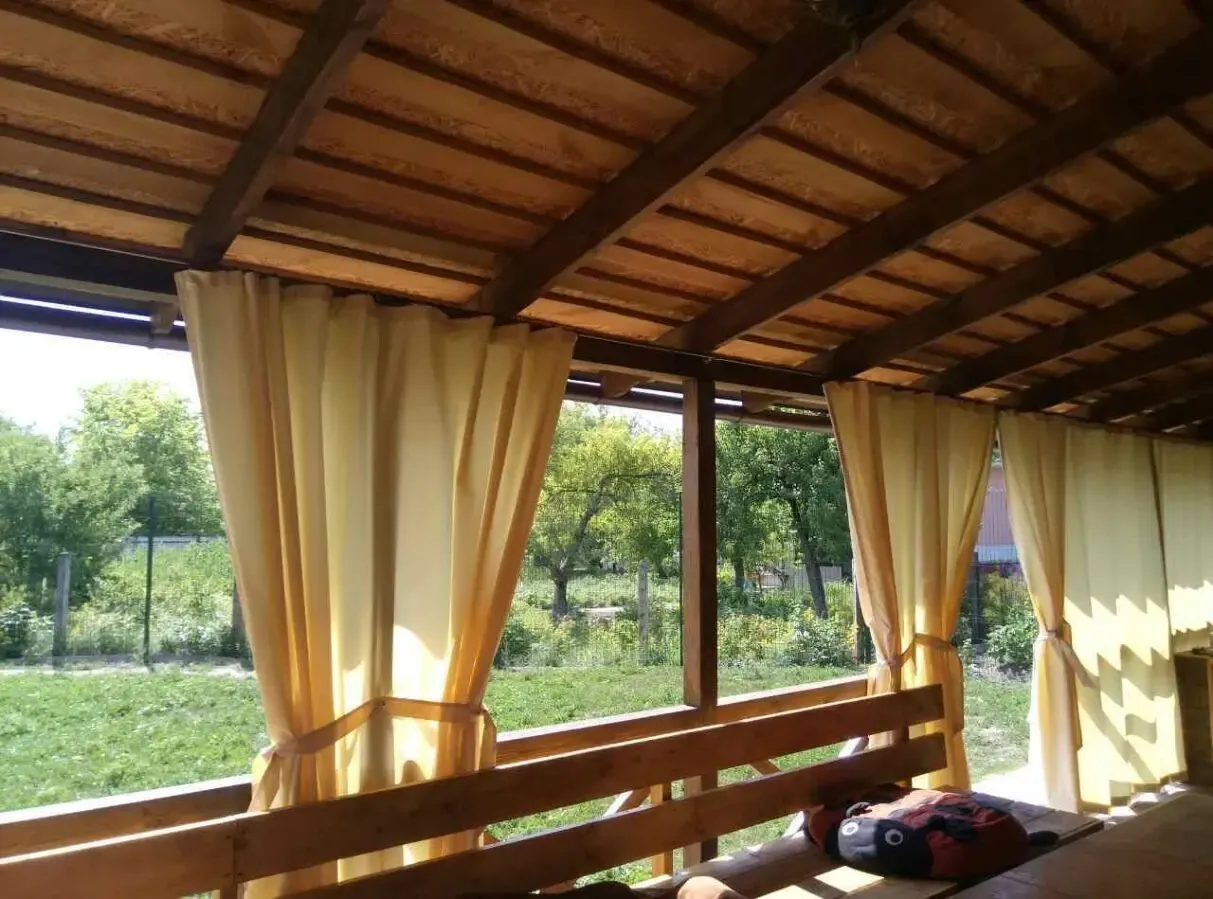 Защитные шторы для беседок 5
