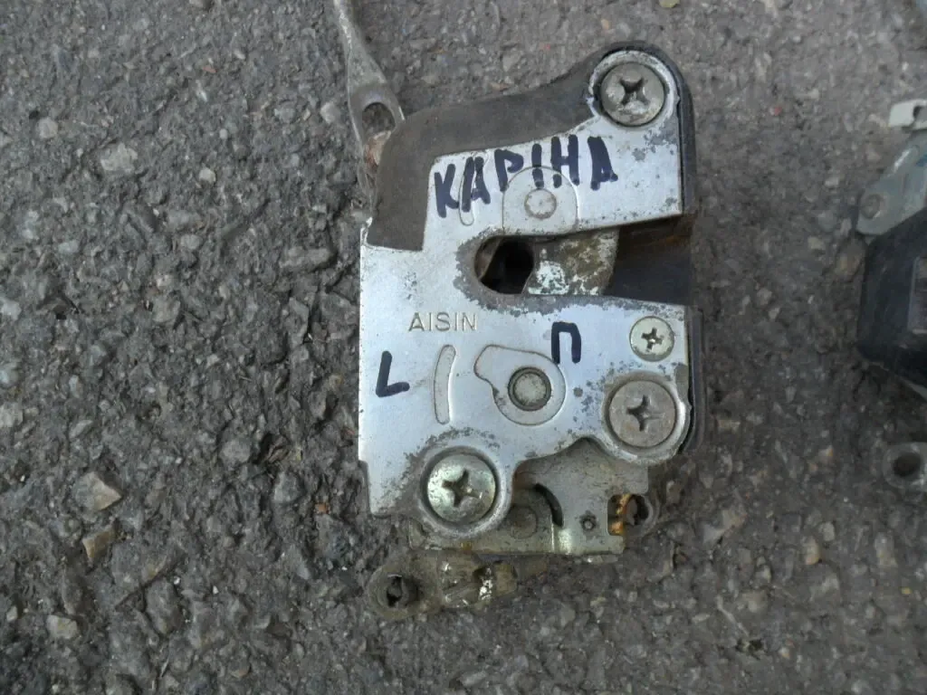 Замки дверные (механизмы) Тойота Карина 2, Т15, 87 года, оригинал 7