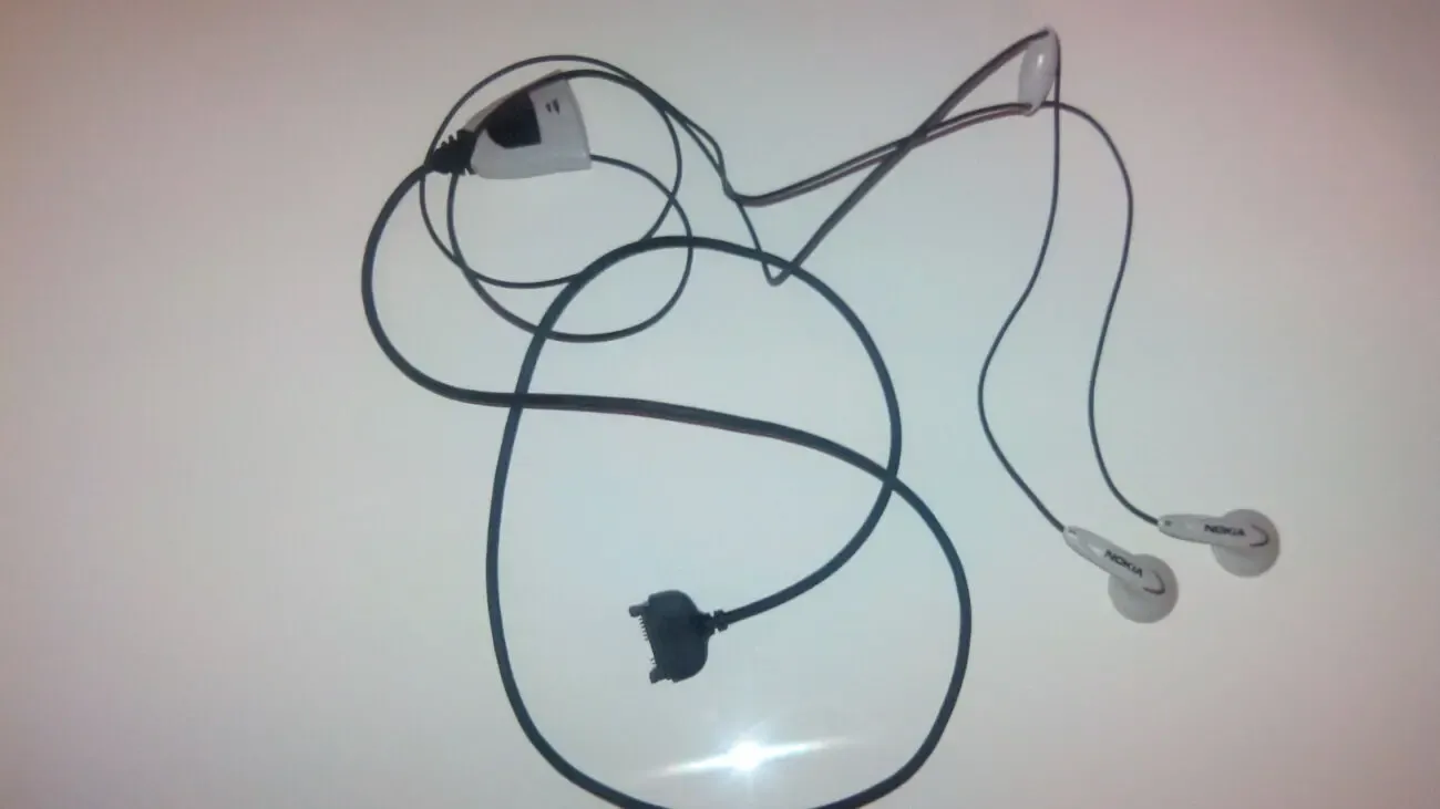 Наушники NOKIA. 3