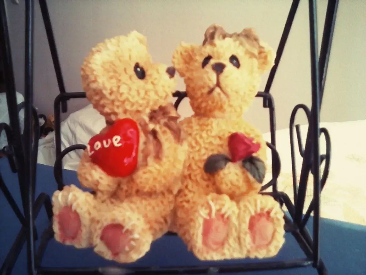 Мишки на качелях,статуэтка,игрушка,день влюбленных