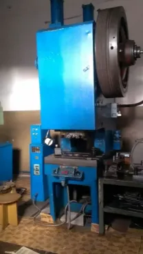 Преса однокривошипні відкриті простої  дії