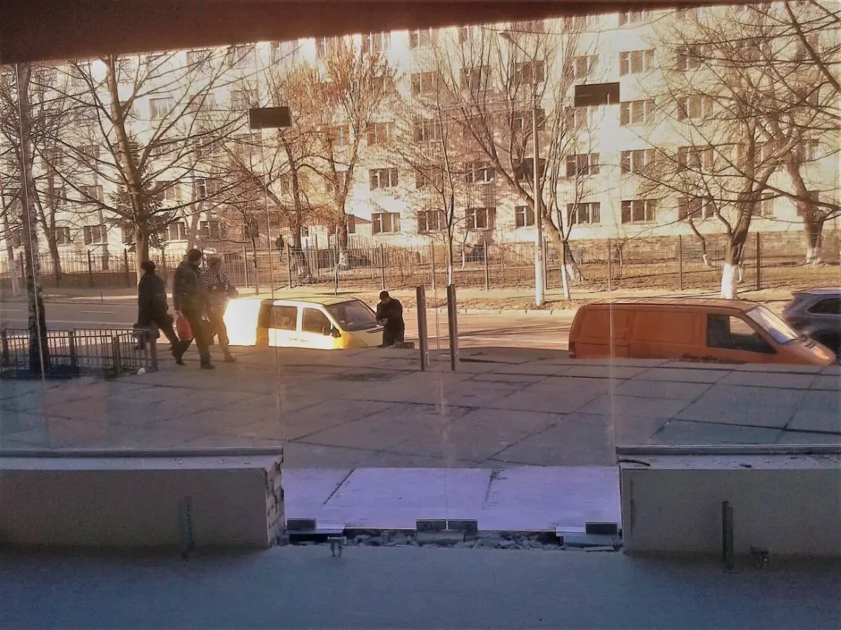 стеклянные витрины 10