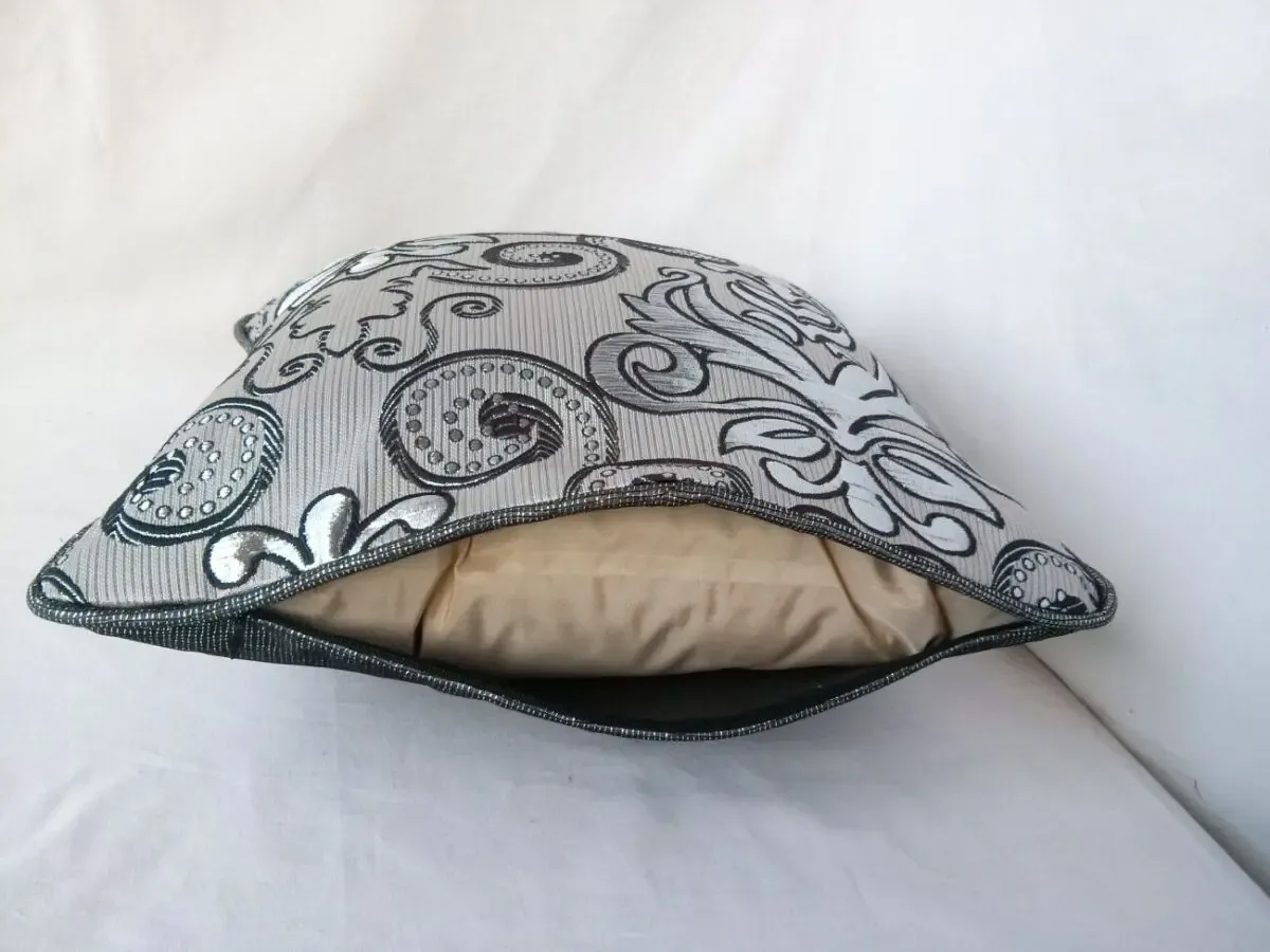 Декоративная подушка,интерьерная. 7