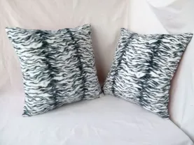 Меховая декоративная подушка,интерьерная.