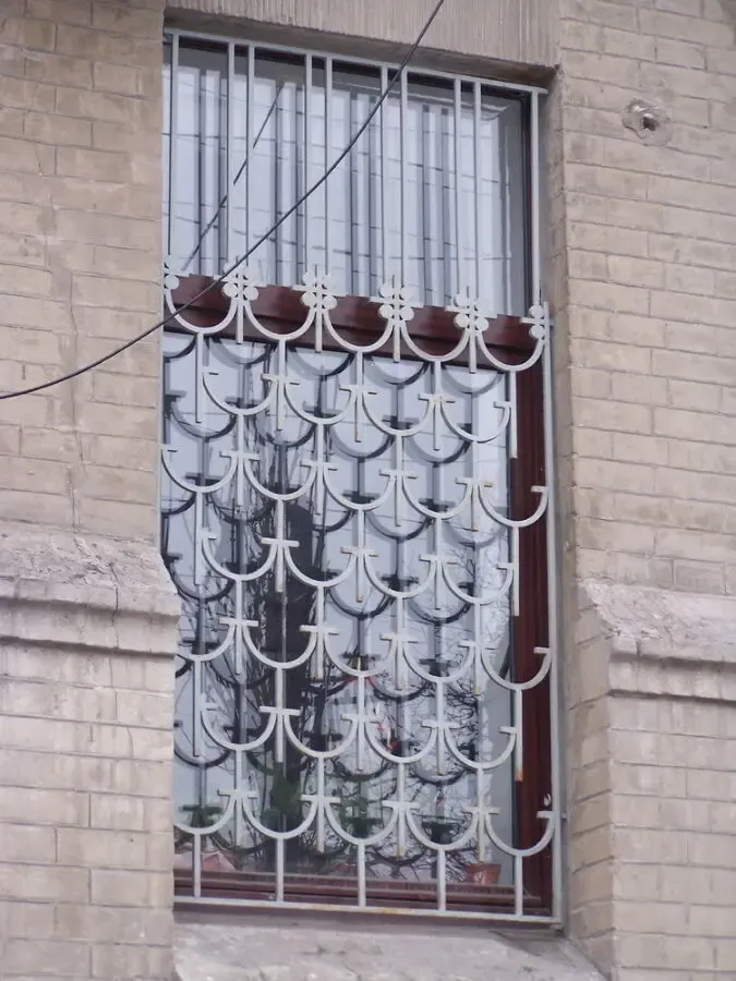 Решетки защитные на окна. 