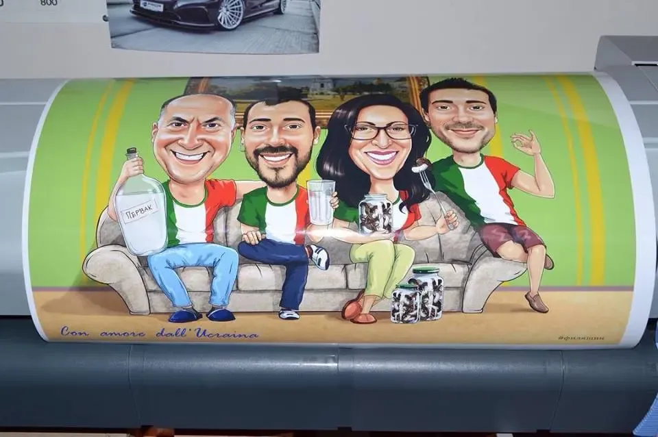 Печать чашке латте, футболке, холсте, фото магните, метро Минская 2