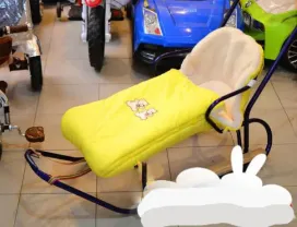 Санки с ручкой толкателем Новые