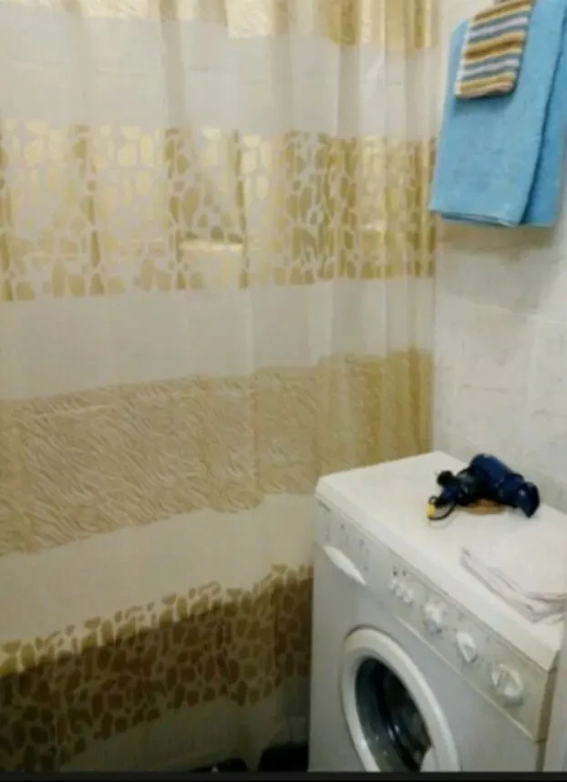 Сдам посуточно 1к квартиру, пр. Оболонский 40, метро Героев Днепра 3