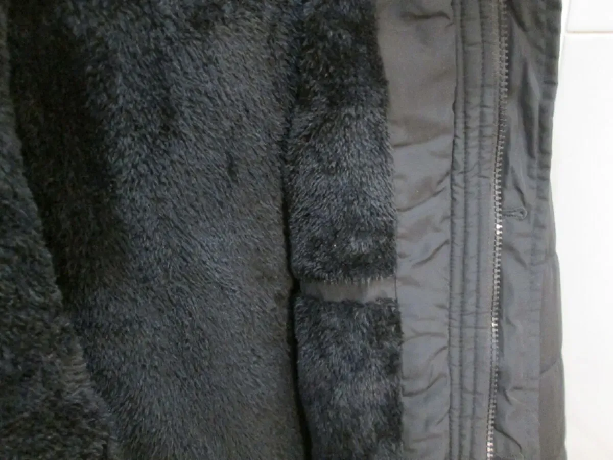 Куртка зимняя тёплая 50 -52 размер. 7