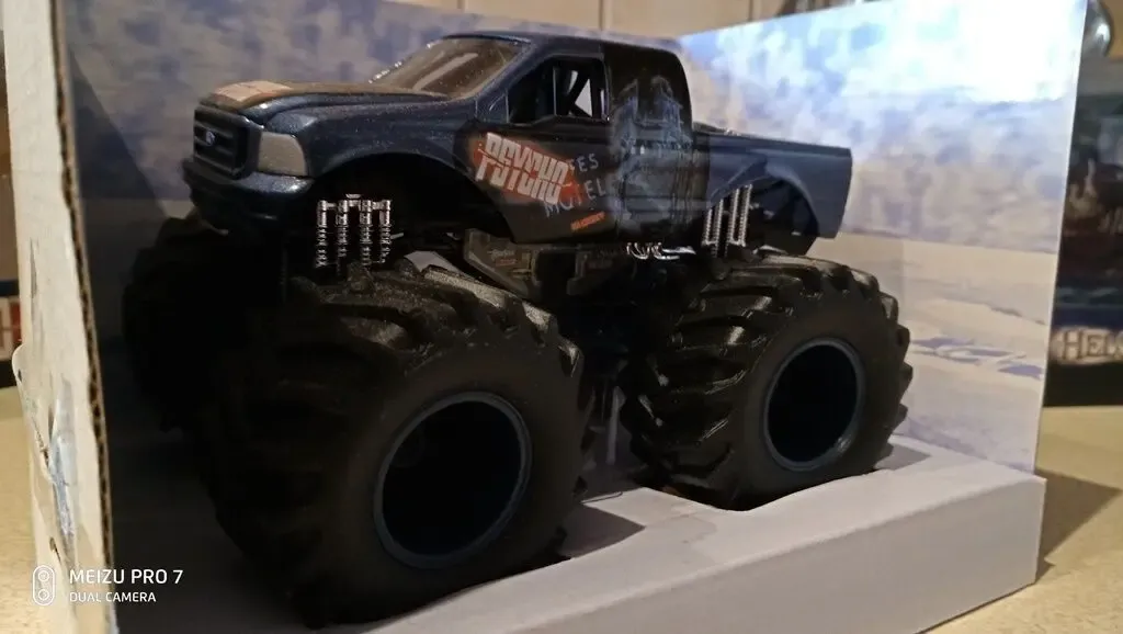 1:43 Big Foot PSYCHO 3