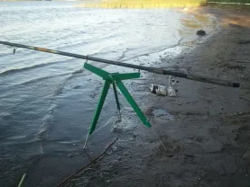 Тримач для 1 вудилища (відео)