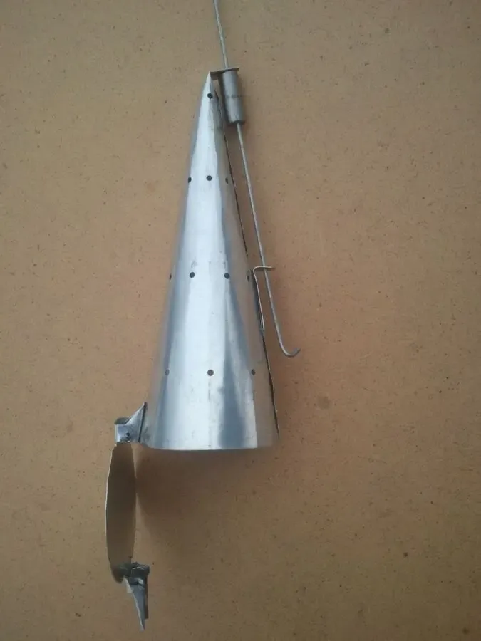 Кормушка-самосвал, сама велика годівниця для зимової риболовлі 0,42 л. 2