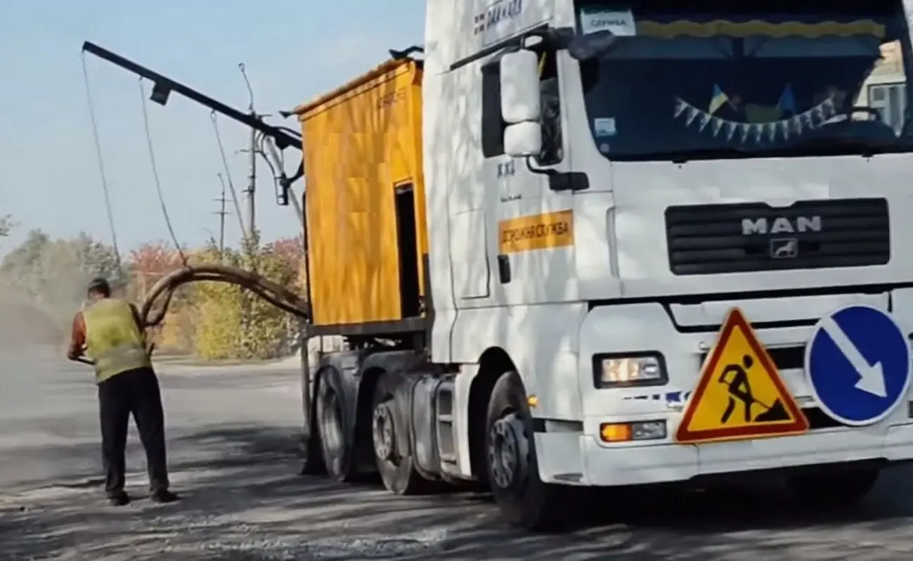 Асфальт продаж виготовлення Асвальтування дороги площядок/ ямковий рем 2