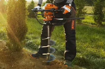 Аренда, прокат. Мотобур (ямобур, бензобур) STIHL BT 130 2