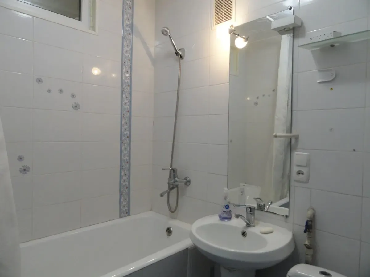 1-к квартира посуточно. Документы.пр. Кирова, Днепре 9