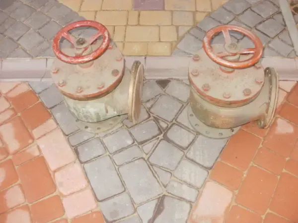 Судовая арматура 8