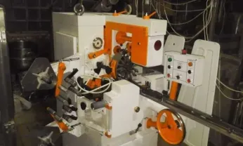 Машина заверточная для конфет в двойной перекрут "Nagema"