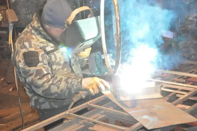 Баскетбольное кольцо,  спорт площадка. 