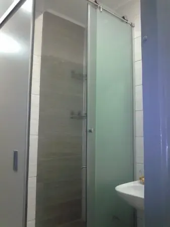 Раздвижные двери для душевой кабинки 3