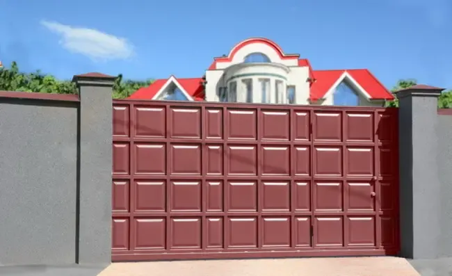 Ворота филенчатые распашные, откатные, раздвижные. Броневик Днепропетр