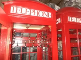 "Красная телефонная будка" , б/у.