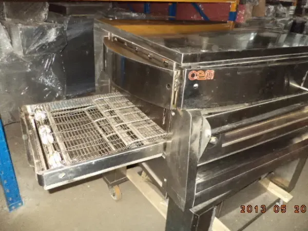 Печь для пиццы тоннельная, б/у. 4