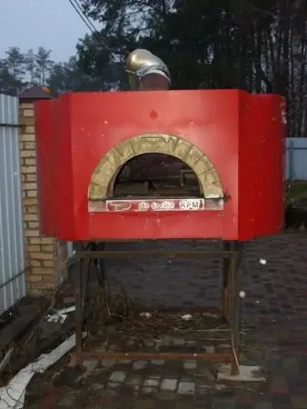 Печь для пиццы на дровах, б/у.