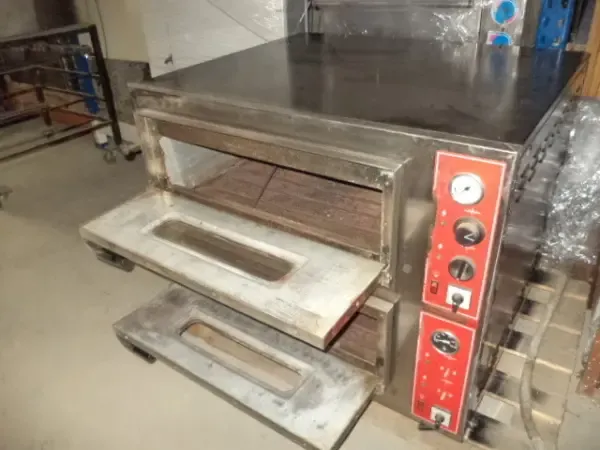 Печь для пиццы, б/у. 9