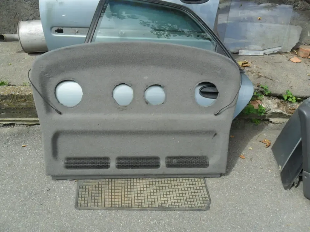 Полка багажного отделения Рено Лагуна 1, 98 года Оригинал, 7700822535