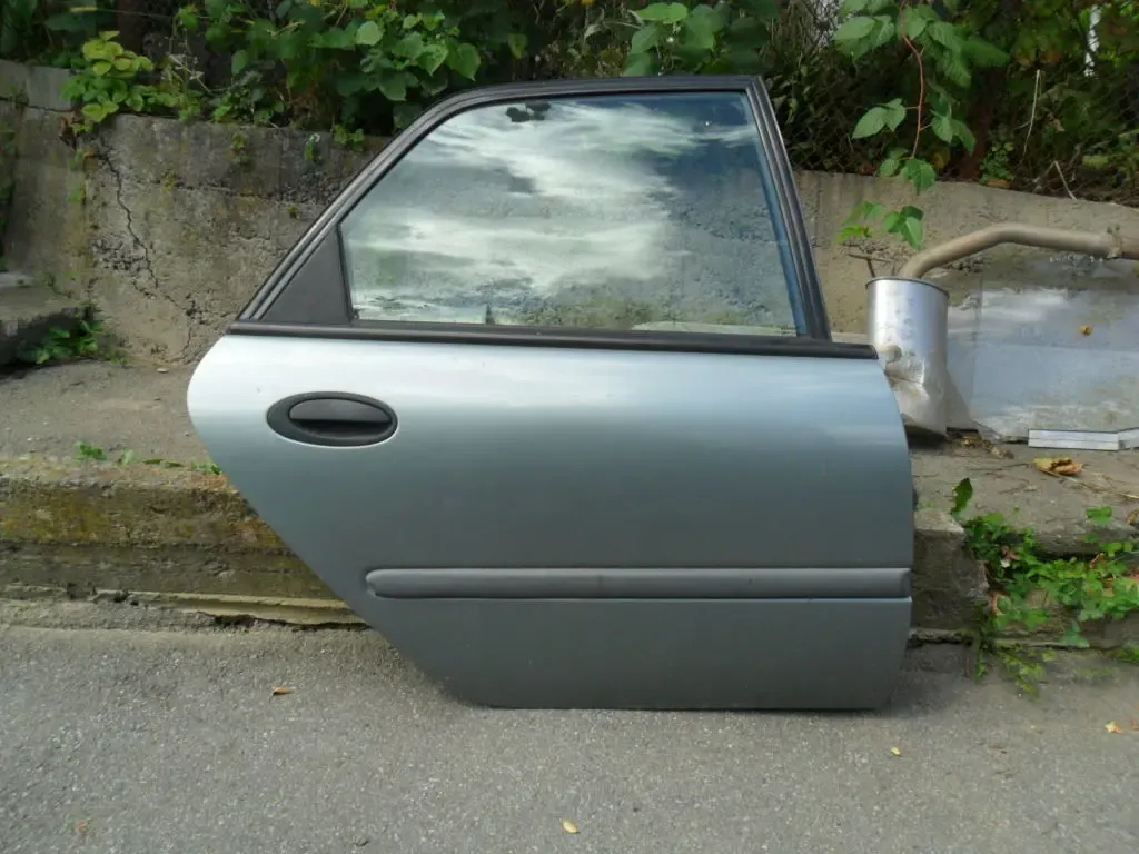 Двери Рено Лагуна 1, 98 года 7