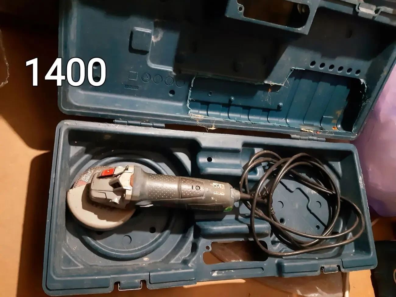 Ящики Makita, Bosch, Hilti разные. 8