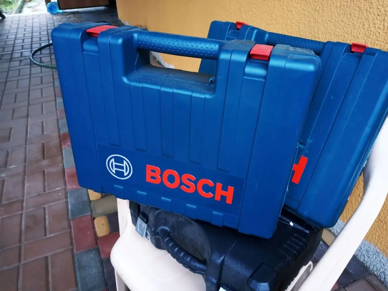 Ящики Makita, Bosch, Hilti разные. 10