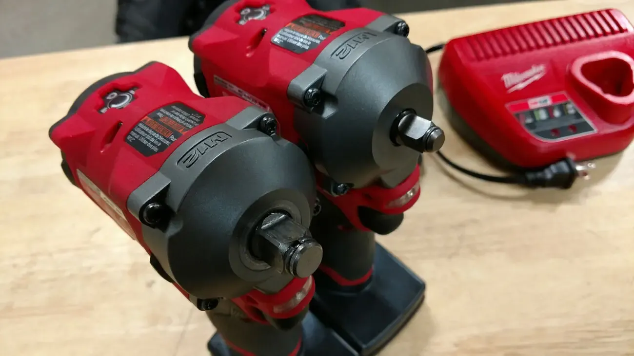 Шуруповерт Milwaukee, Dewalt, Bosch. 8