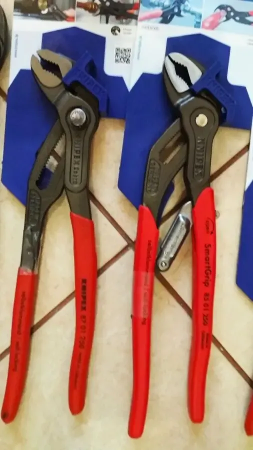 Профессиональный инструмент Knipex . 3